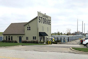 StorageMart - 500 NE Jones Industrial Dr Lee's Summit, MO 64064