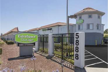Extra Space Storage - 5888 Northfront Rd, Livermore, CA 94551