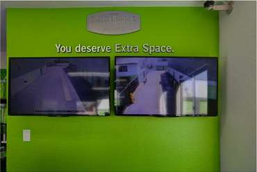 Extra Space Storage - Self-Storage Unit in Burbank, CA