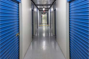Extra Space Storage - 9211 Livingston Rd Fort Washington, MD 20744