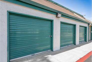 Extra Space Storage - Self-Storage Unit in Campbell, CA