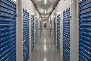 Extra Space Storage - 1928 London Ave Lincoln Park, MI 48146