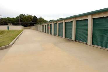 Extra Space Storage - 500 Jacksonville Rd Warminster, PA 18974