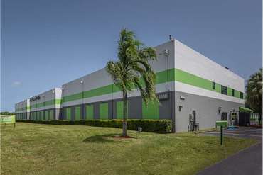 Extra Space Storage - Self-Storage Unit in Davie, FL