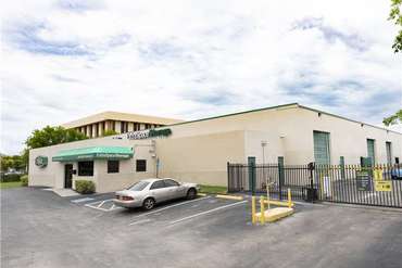Extra Space Storage - Self-Storage Unit in Miami, FL