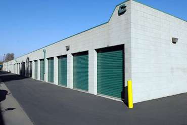 Extra Space Storage - Self-Storage Unit in La Puente, CA