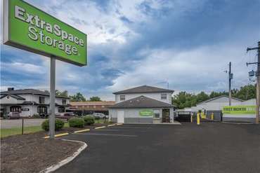 Extra Space Storage - 7900 Dixie Hwy Louisville, KY 40258