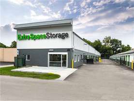 Extra Space Storage - Self-Storage Unit in Indianapolis, IN