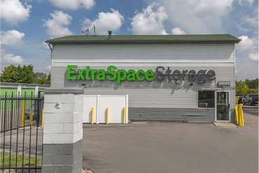 Extra Space Storage - 2160 Innis Rd Columbus, OH 43224