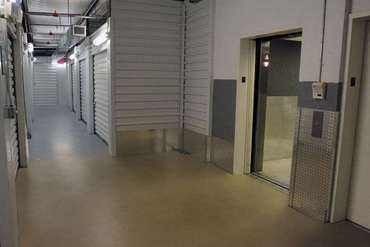 Extra Space Storage - 4114 N Central Expy Dallas, TX 75204