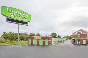 Extra Space Storage - 7301 Winchester Rd Memphis, TN 38125