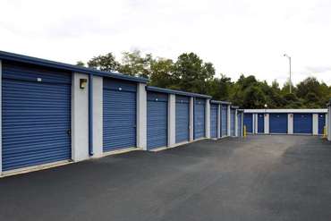 Extra Space Storage - 4805 Summer Ave Memphis, TN 38122