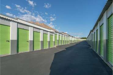 Extra Space Storage - Self-Storage Unit in Oro Valley, AZ