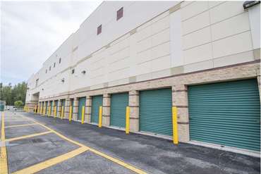 Extra Space Storage - Self-Storage Unit in Hialeah, FL