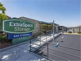 Extra Space Storage - Self-Storage Unit in Santa Clara, CA