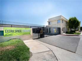 Extra Space Storage - Self-Storage Unit in San Jacinto, CA