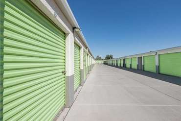 Extra Space Storage - Self-Storage Unit in Glendale, AZ