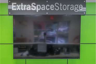 Extra Space Storage - Self-Storage Unit in Sarasota, FL