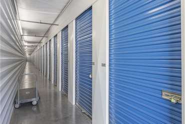 Extra Space Storage - Self-Storage Unit in San Lorenzo, CA