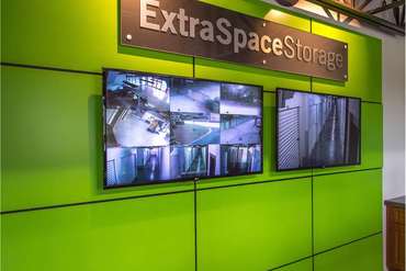 Extra Space Storage - Self-Storage Unit in Alpharetta, GA