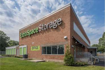 Extra Space Storage - 2 Douglas St, Bloomfield, CT 06002