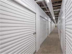 Extra Space Storage - Self-Storage Unit in Bloomfield, CT