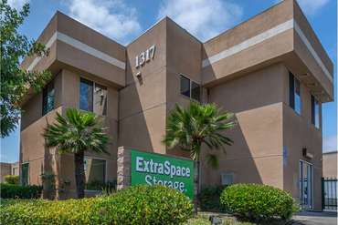 Extra Space Storage - Self-Storage Unit in Vista, CA