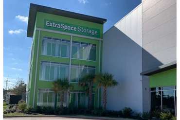Extra Space Storage - 12709 E Colonial Dr, Orlando, FL 32826