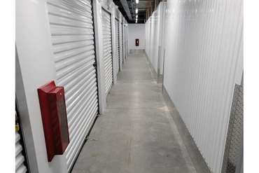 Extra Space Storage - Self-Storage Unit in Orlando, FL