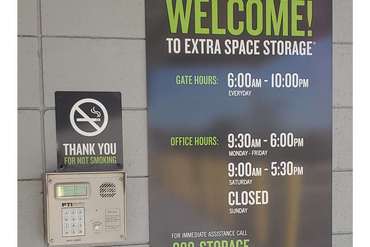 Extra Space Storage - 2460 S Falkenburg Rd Tampa, FL 33619