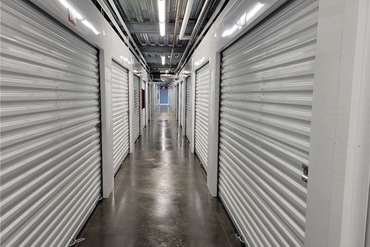 Extra Space Storage - 16100 Fort St Southgate, MI 48195