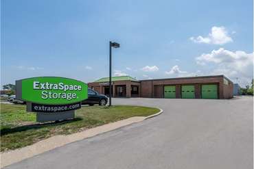 Extra Space Storage - 160 W Industrial Dr Elmhurst, IL 60126