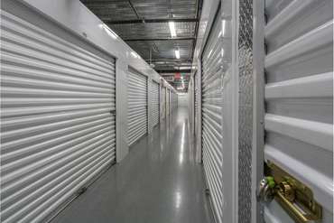 Extra Space Storage - 1001 Lee Rd Orlando, FL 32810