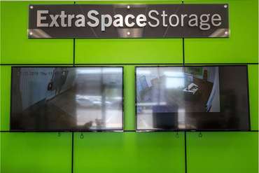 Extra Space Storage - 5415 NE Antioch Rd Kansas City, MO 64119
