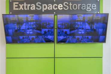 Extra Space Storage - 976 Cypress Ave Ridgewood, NY 11385