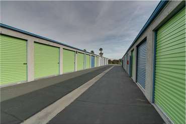 Extra Space Storage - Self-Storage Unit in Palm Springs, CA