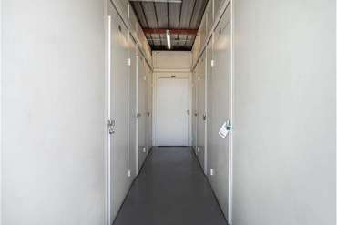 Extra Space Storage - 780 E 11th St Tracy, CA 95304