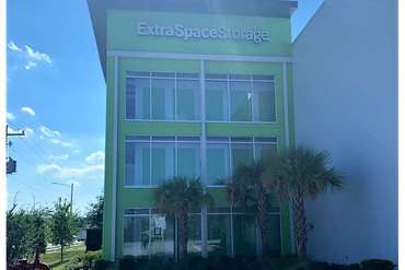 Extra Space Storage - 12709 E Colonial Dr Orlando, FL 32826