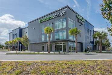 Extra Space Storage - 10959 Lake Underhill Rd Orlando, FL 32825