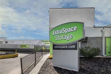 Extra Space Storage - 401 Farnel Rd Santa Maria, CA 93458