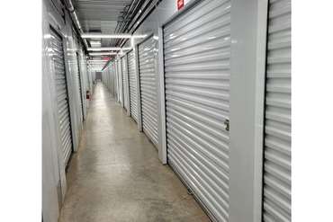 Extra Space Storage - 1050 Brittmoore Rd Houston, TX 77043