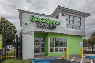 Extra Space Storage - 1090 29th Ave Oakland, CA 94601