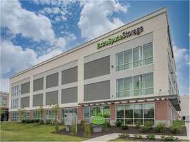 Extra Space Storage - Self-Storage Unit in Indianapolis, IN