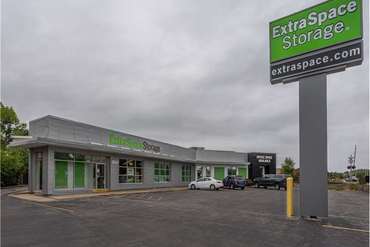 Extra Space Storage - 10800 Central Ave Chicago Ridge, IL 60415