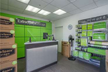 Extra Space Storage - 14750 Foothill Blvd Fontana, CA 92335