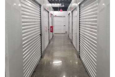 Extra Space Storage - 1855 32nd St N St Petersburg, FL 33713