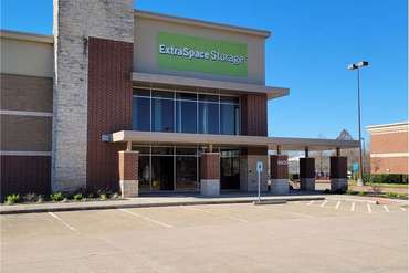 Extra Space Storage - 6400 Highway 6 Missouri City, TX 77459