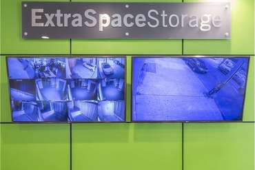 Extra Space Storage - 2165 Jerome Ave Bronx, NY 10453