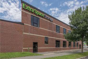 Extra Space Storage - 970 Fellsway Medford, MA 02155