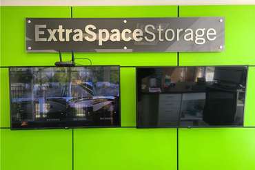 Extra Space Storage - 374 S River St Hackensack, NJ 07601